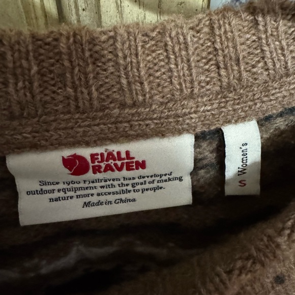 Fjallraven Ovik Wool Knit Sweater Women’s Small Fair Isle Nordic - Picture 2 of 2